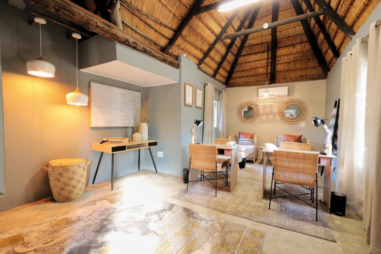 Tshukudu Game Lodge Hoedspruit Esterno foto