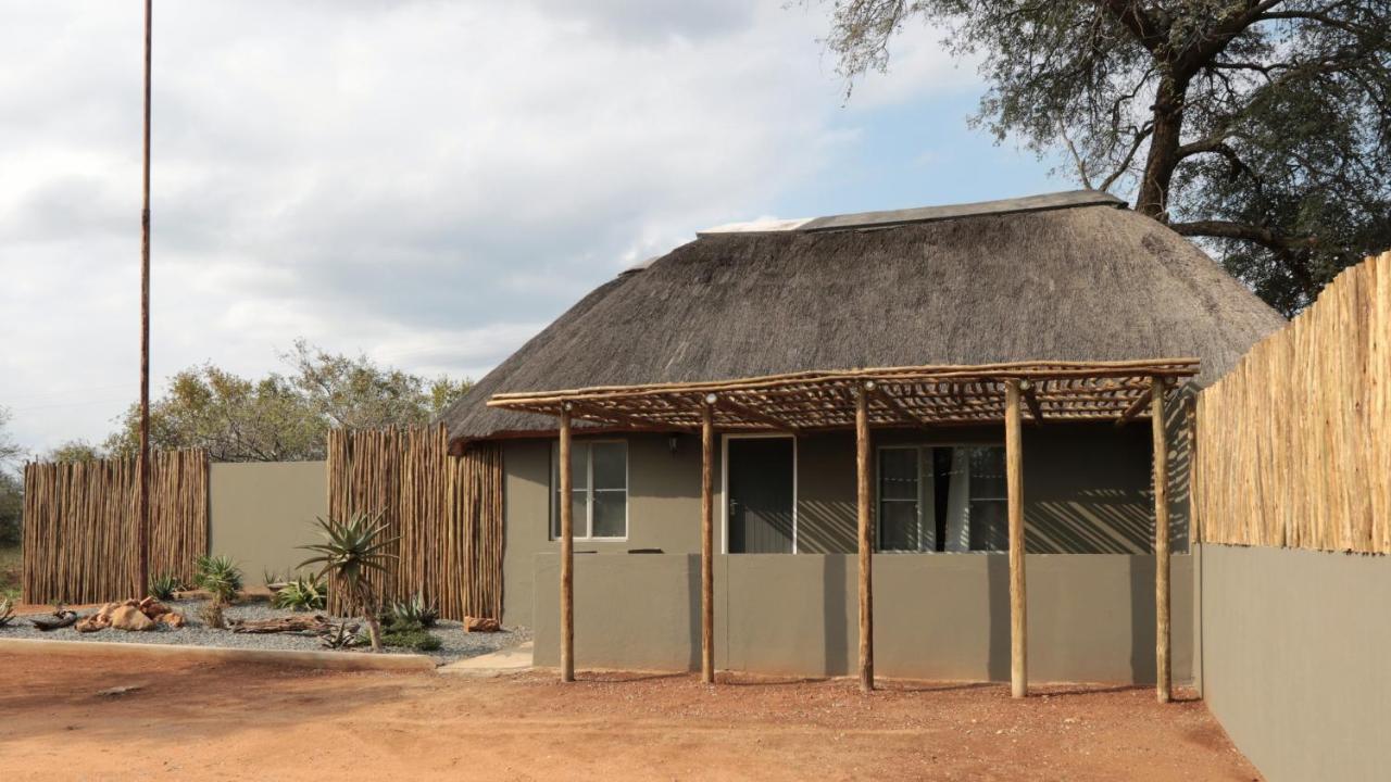 Tshukudu Game Lodge Hoedspruit Esterno foto