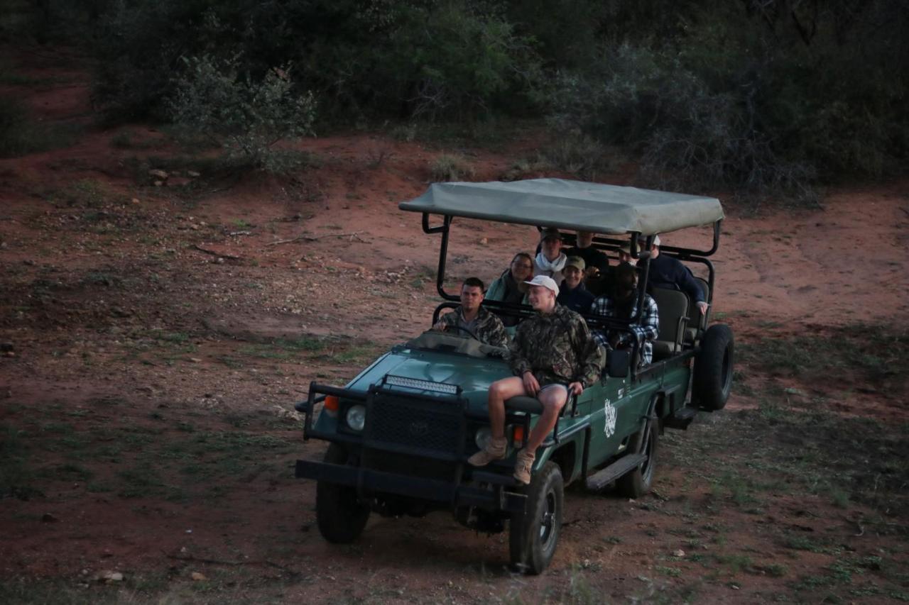 Tshukudu Game Lodge Hoedspruit Esterno foto
