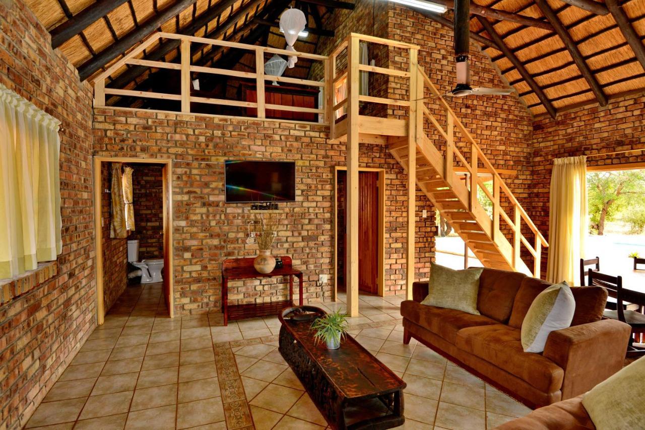 Tshukudu Game Lodge Hoedspruit Esterno foto